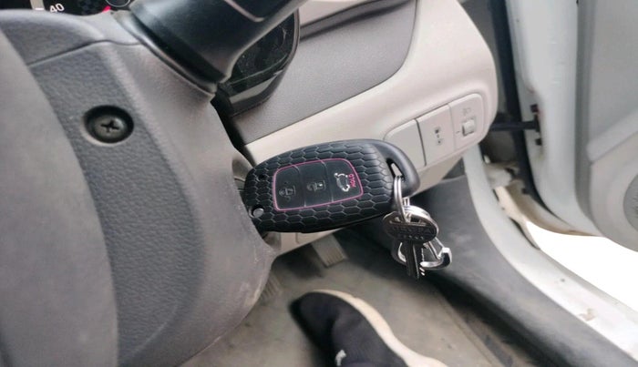 2022 Hyundai GRAND I10 NIOS SPORTZ 1.2 KAPPA VTVT CNG, CNG, Manual, 1,22,832 km, interior