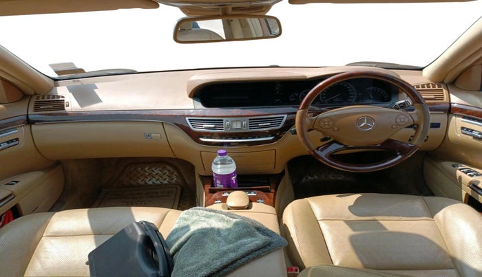 2010 Mercedes Benz S Class 350 L, Petrol, Automatic, 1,94,419 km, interior