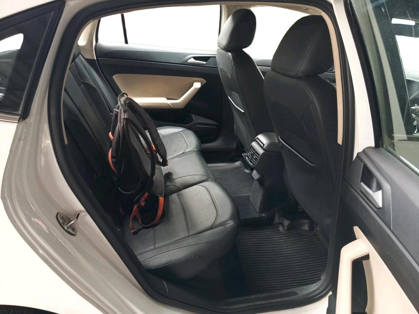 2022 Volkswagen VIRTUS GT PLUS TSI 1.5 EVO DSG, Petrol, Automatic, 86,757 km, interior