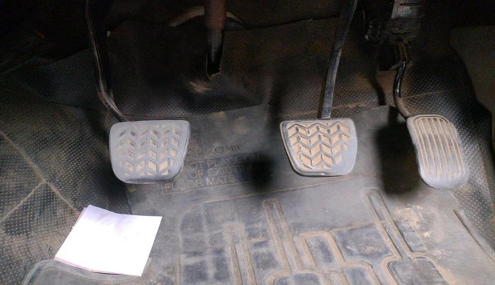 2014 Toyota Innova 2.5 GX 7 STR, Diesel, Manual, 2,29,872 km, interior