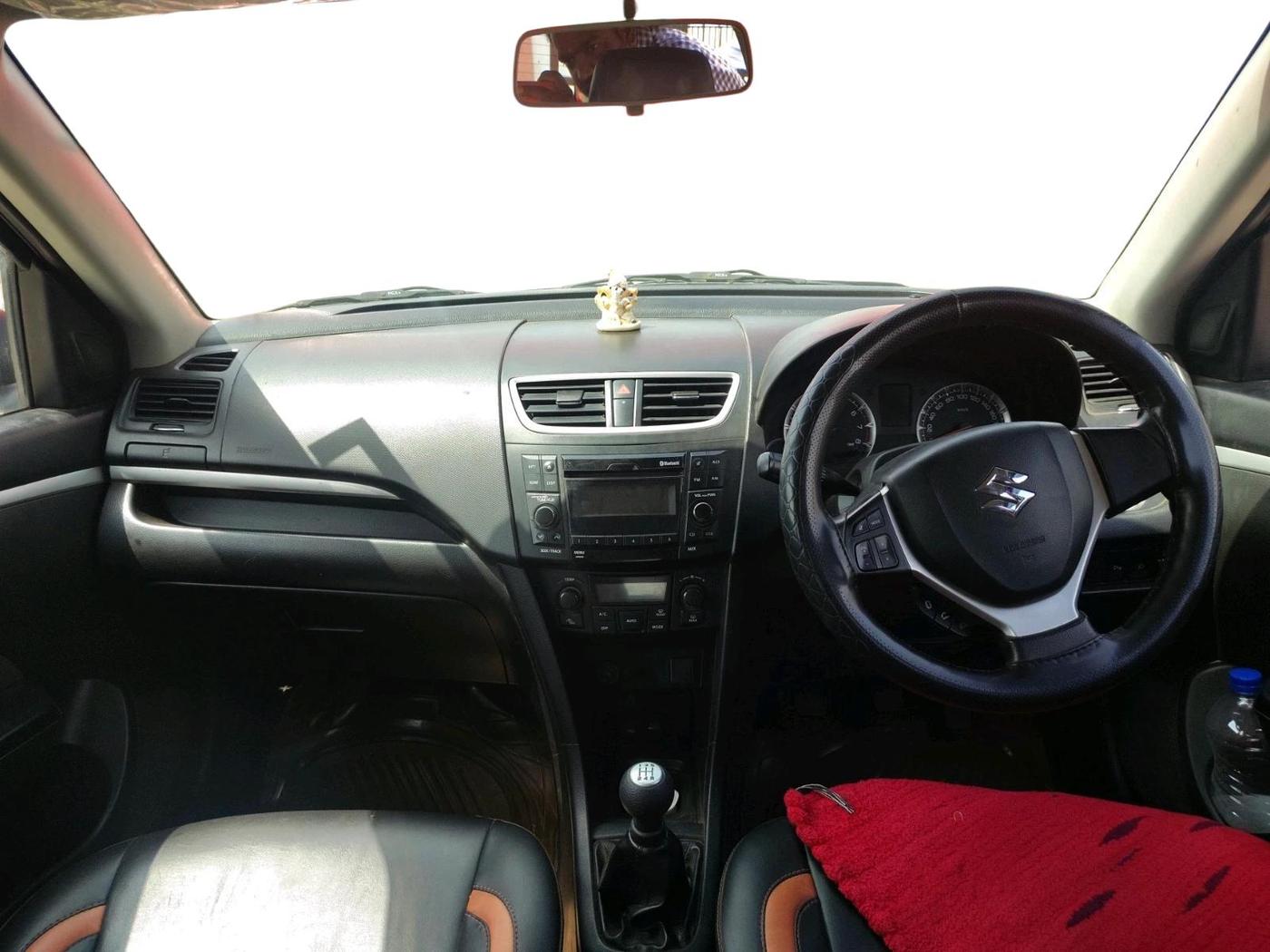 2016 Maruti Swift ZXI, Petrol, Manual, 48,830 km, interior