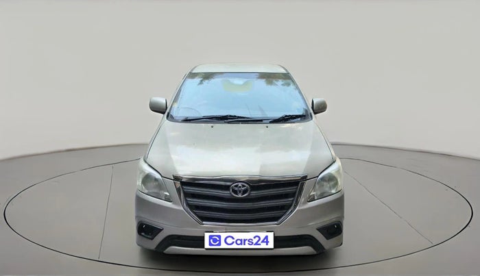 2013 Toyota Innova 2.5 GX 7 STR, Diesel, Manual, 3,99,548 km, exterior