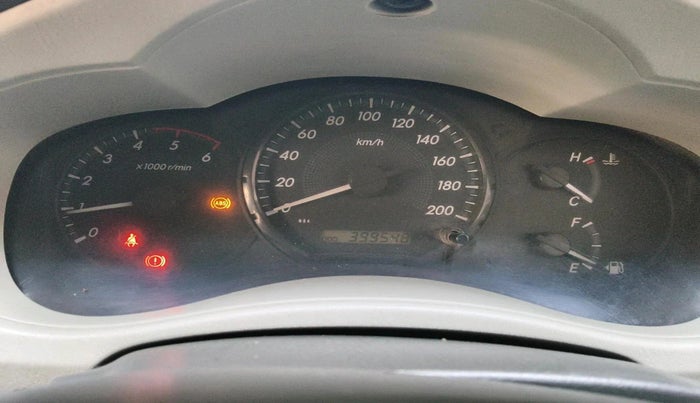 2013 Toyota Innova 2.5 GX 7 STR, Diesel, Manual, 3,99,548 km, interior