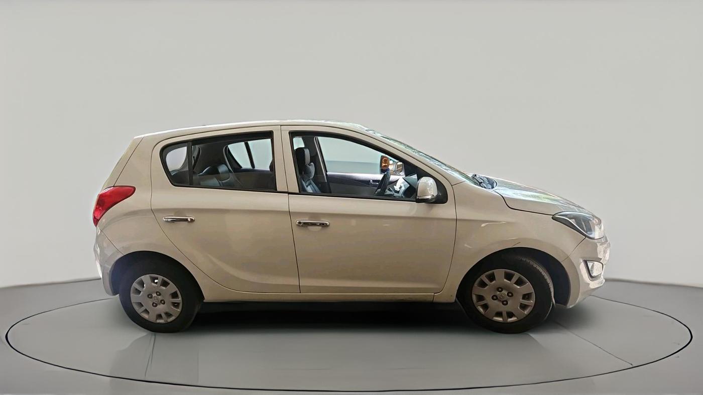 2014 Hyundai i20 MAGNA (O) 1.2, Petrol, Manual, 2,00,000 km, exterior