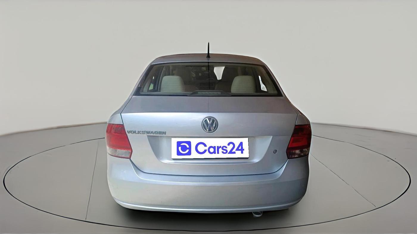 2011 Volkswagen Vento HIGHLINE 1.6 MPI, Petrol, Manual, 1,01,477 km, exterior