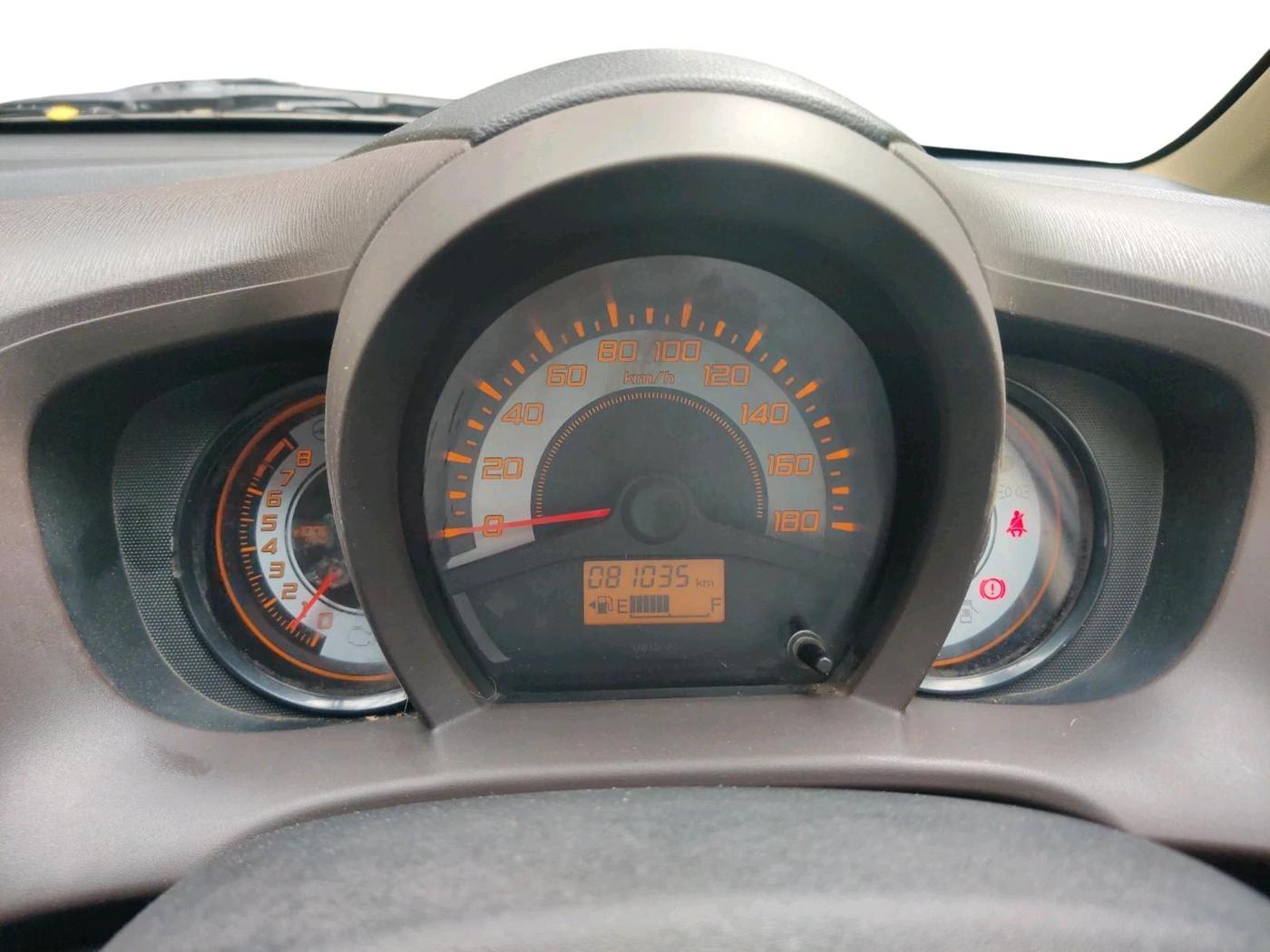 2012 Honda Brio S MT, Petrol, Manual, 81,035 km, interior