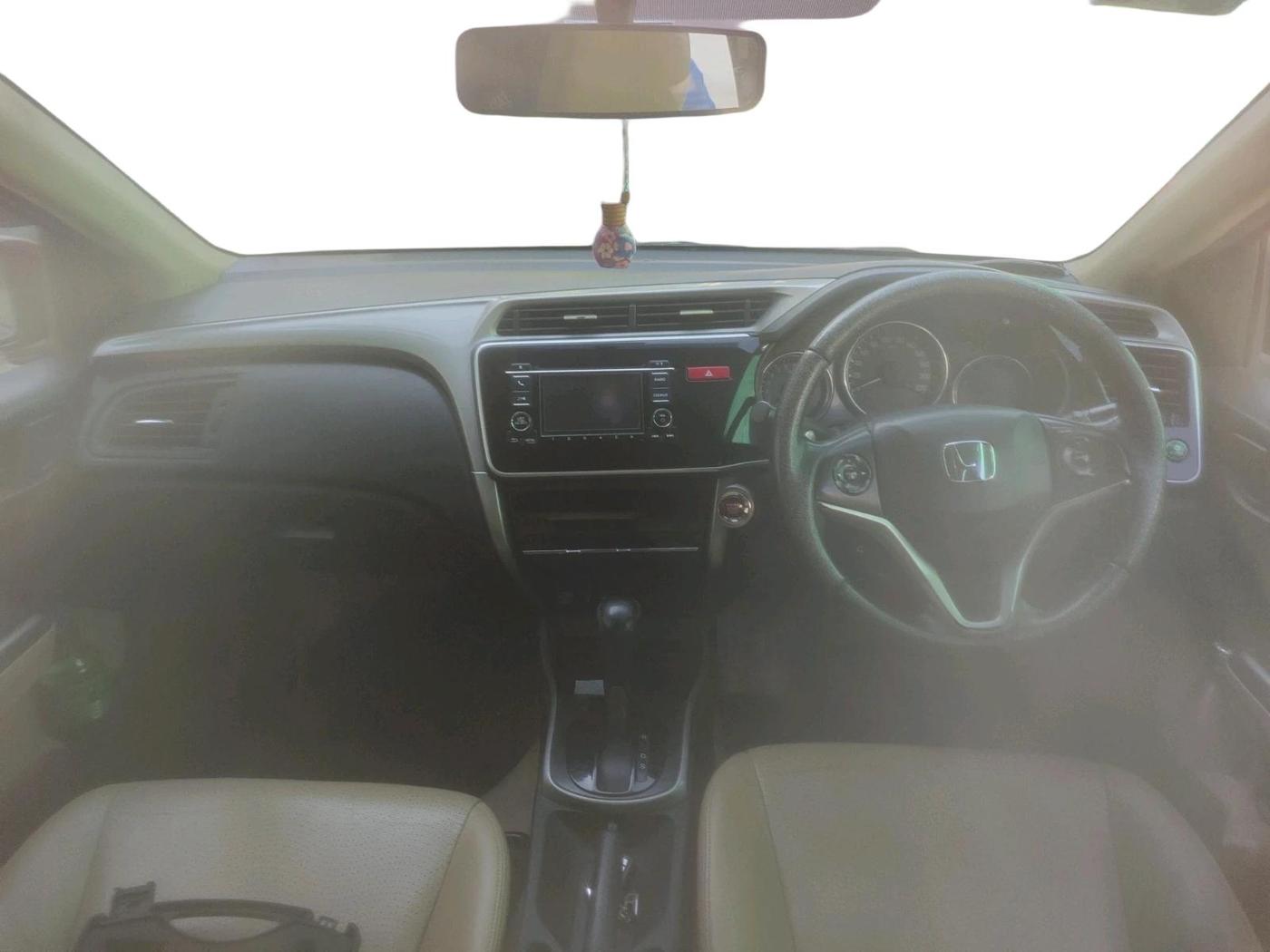 2016 Honda City 1.5L I-VTEC VX CVT, Petrol, Automatic, 1,20,460 km, interior
