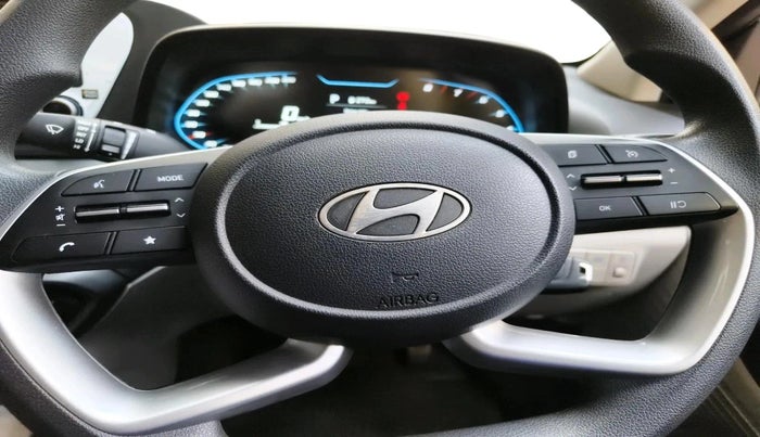 2023 Hyundai NEW I20 SPORTZ 1.2 IVT, Petrol, Automatic, 20,596 km, interior