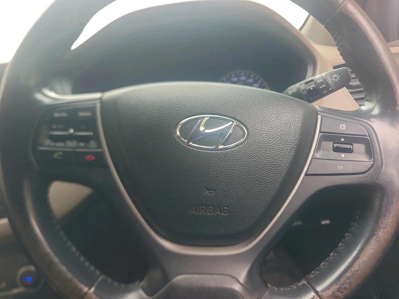 2015 Hyundai Elite i20 ASTA 1.2, Petrol, Manual, 79,811 km, interior