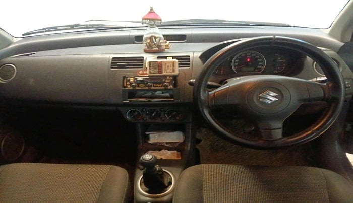 2006 Maruti Swift VXI 1.3, Petrol, Manual, 1,60,428 km, interior