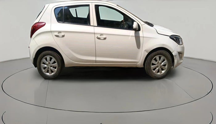 2014 Hyundai i20 SPORTZ 1.4 CRDI, Diesel, Manual, 1,05,572 km, exterior