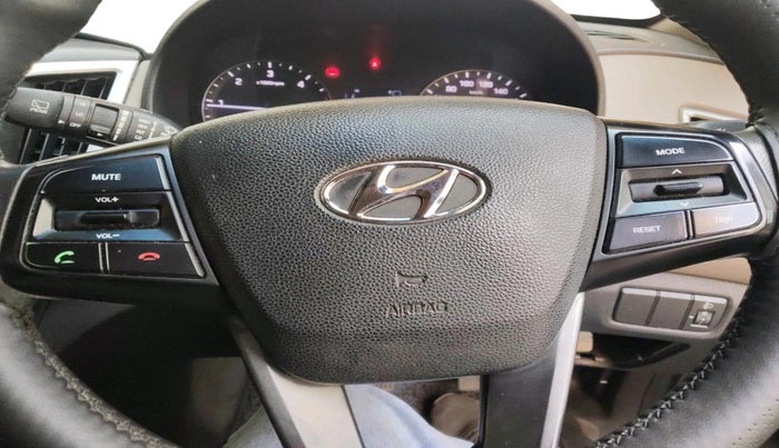 2016 Hyundai Creta SX PLUS AT 1.6 DIESEL, Diesel, Automatic, 1,31,740 km, interior