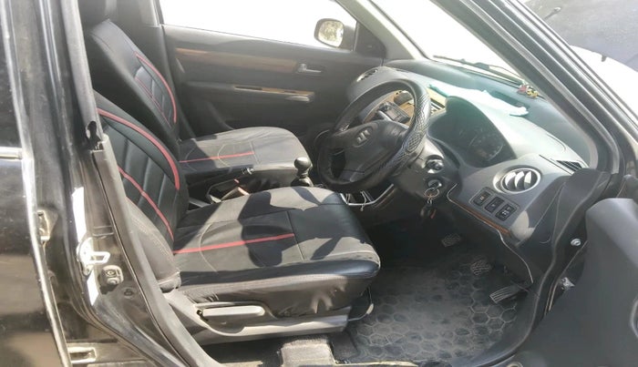 2010 Maruti Swift VXI, Petrol, Manual, 1,36,145 km, interior