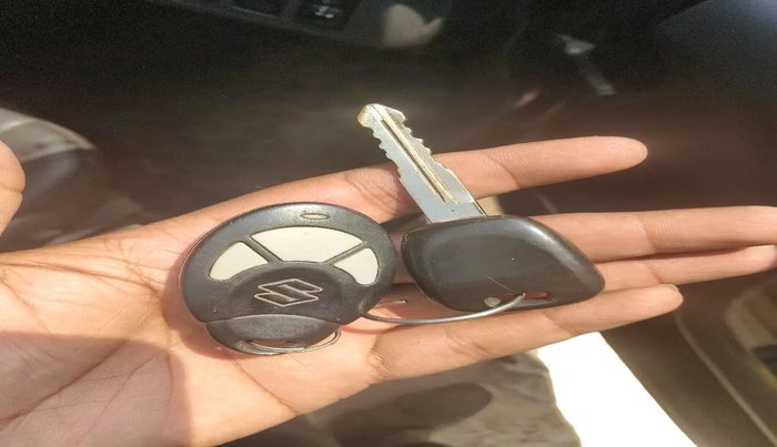 2010 Maruti Swift VXI, Petrol, Manual, 1,36,145 km, interior