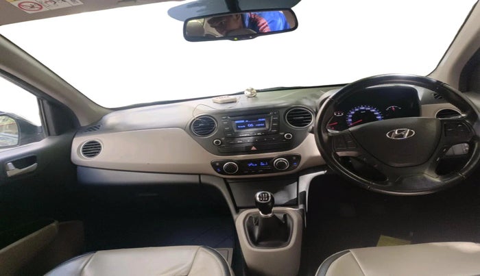 2014 Hyundai Xcent SX 1.2 (O), Petrol, Manual, 61,349 km, interior