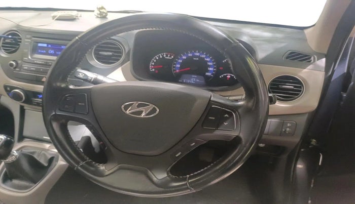 2014 Hyundai Xcent SX 1.2 (O), Petrol, Manual, 61,349 km, interior