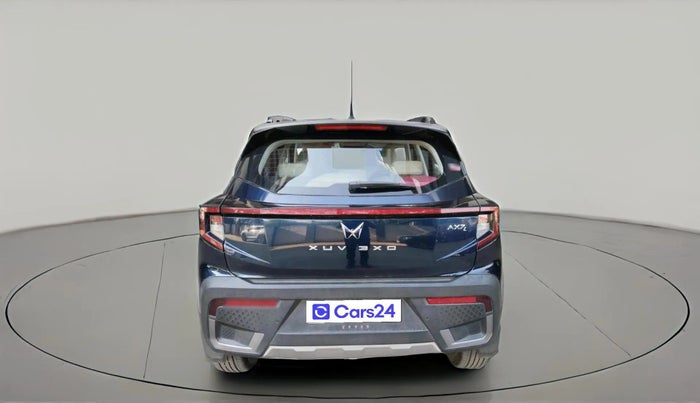 2024 Mahindra XUV 3XO AX7L 1.2 TGDi, Petrol, Manual, 15,008 km, exterior