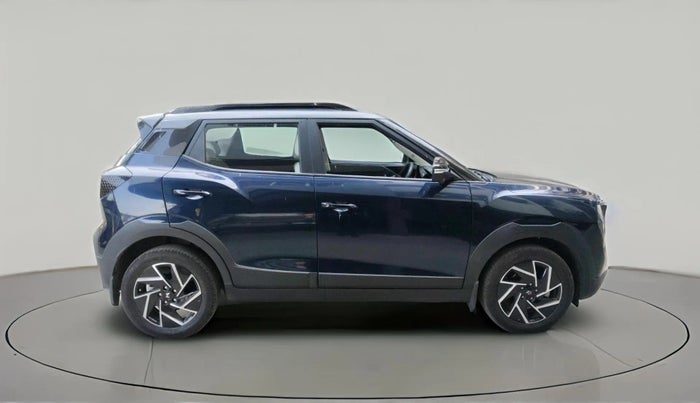 2024 Mahindra XUV 3XO AX7L 1.2 TGDi, Petrol, Manual, 15,008 km, exterior