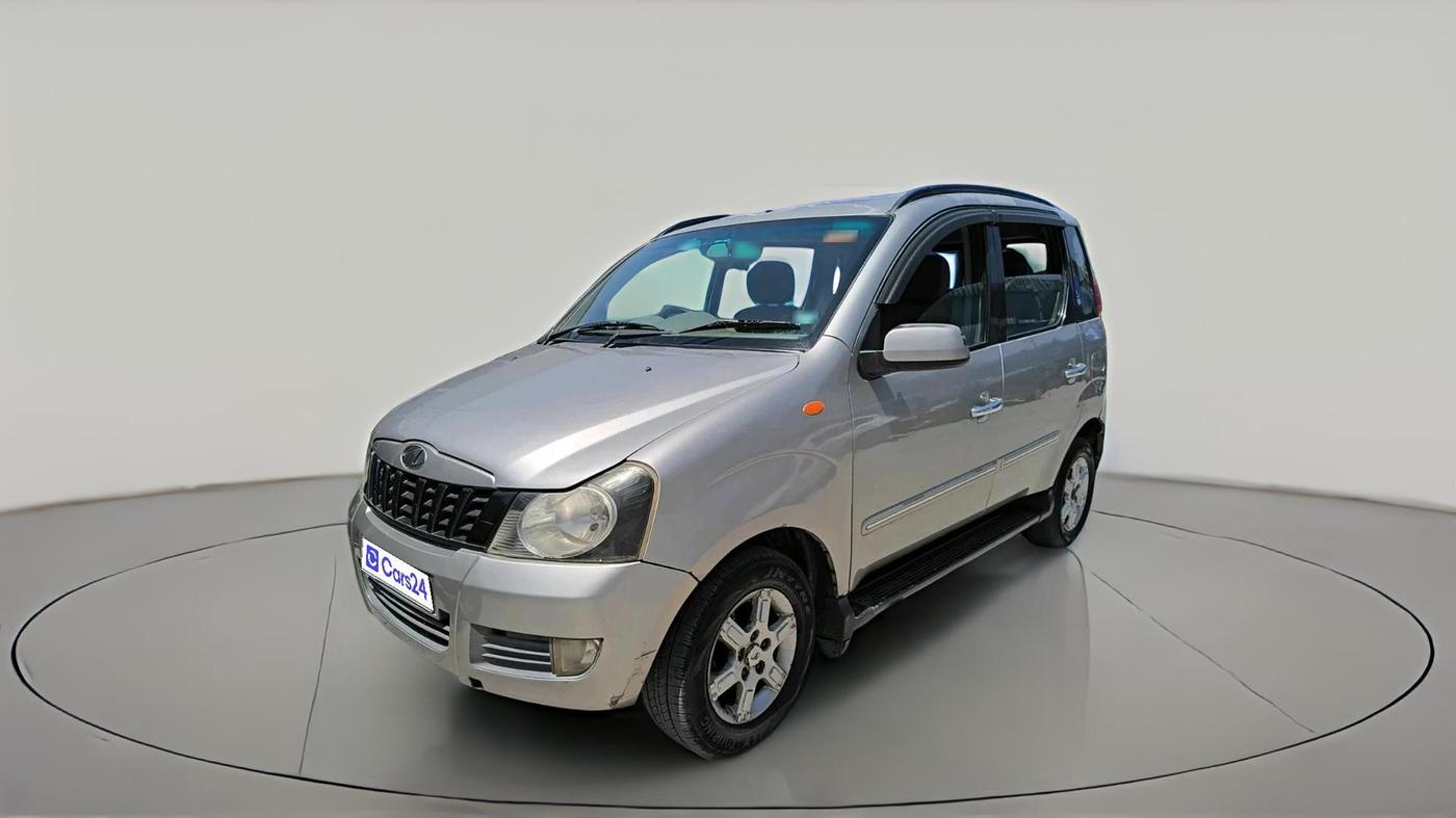 2013 Mahindra Quanto C8, Diesel, Manual, 1,05,686 km, exterior