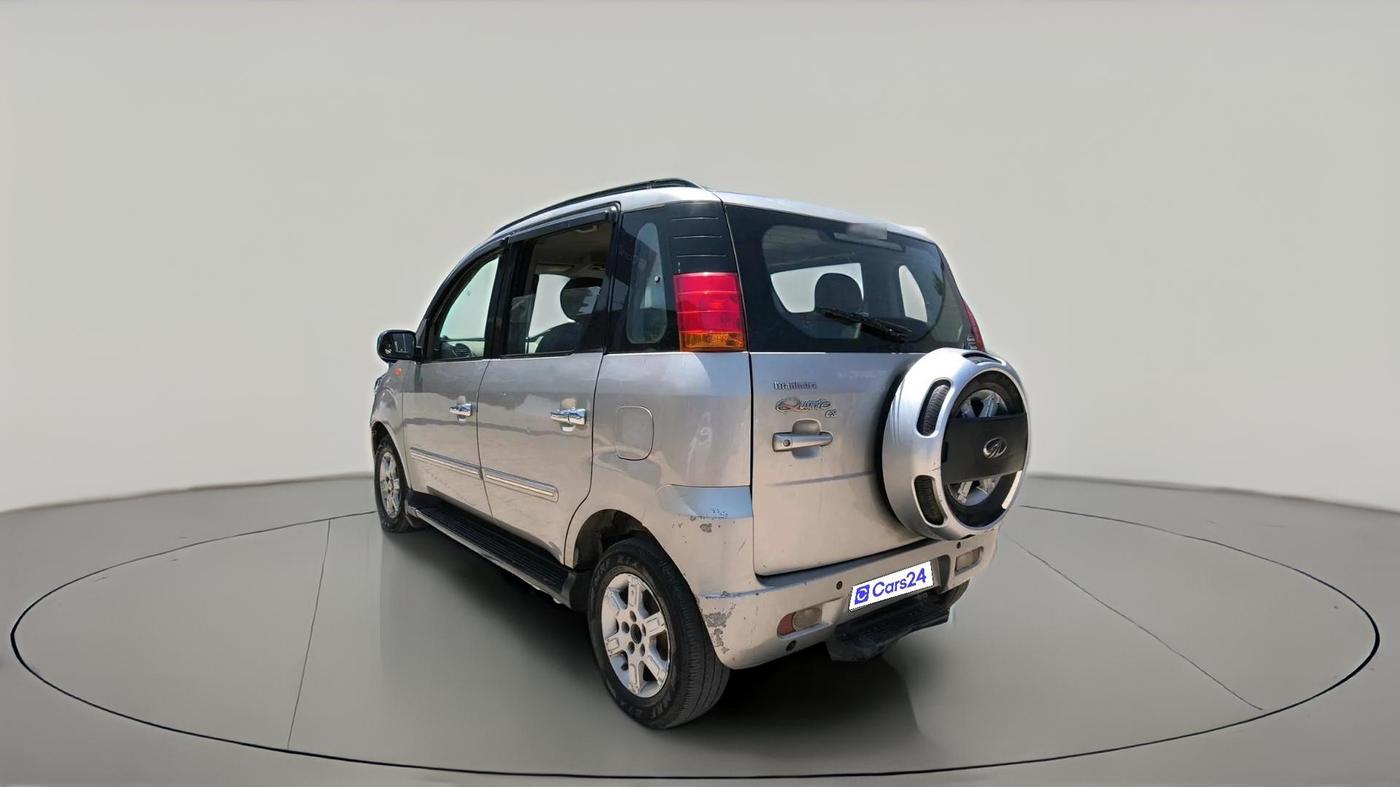 2013 Mahindra Quanto C8, Diesel, Manual, 1,05,686 km, exterior