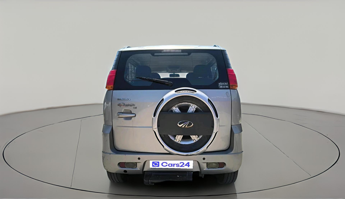 2013 Mahindra Quanto C8, Diesel, Manual, 1,05,686 km, exterior