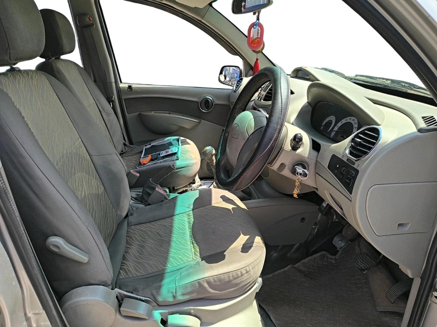 2013 Mahindra Quanto C8, Diesel, Manual, 1,05,686 km, interior