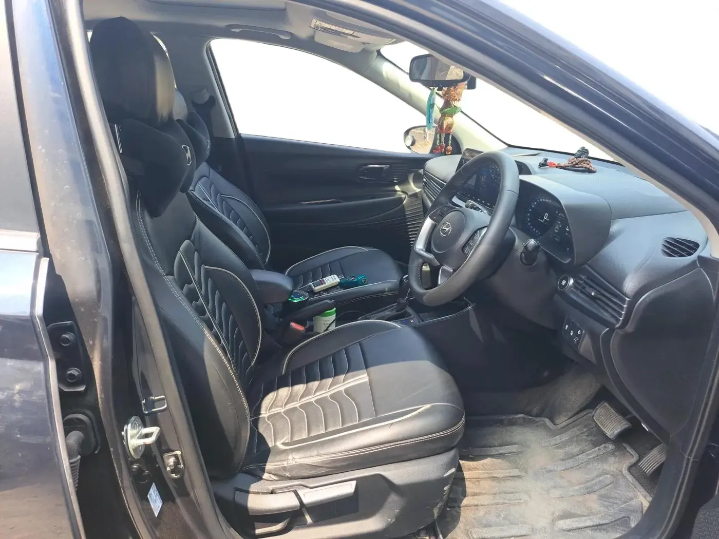 2023 Hyundai NEW I20 ASTA (O) 1.2 AT, Petrol, Automatic, 15,482 km, interior