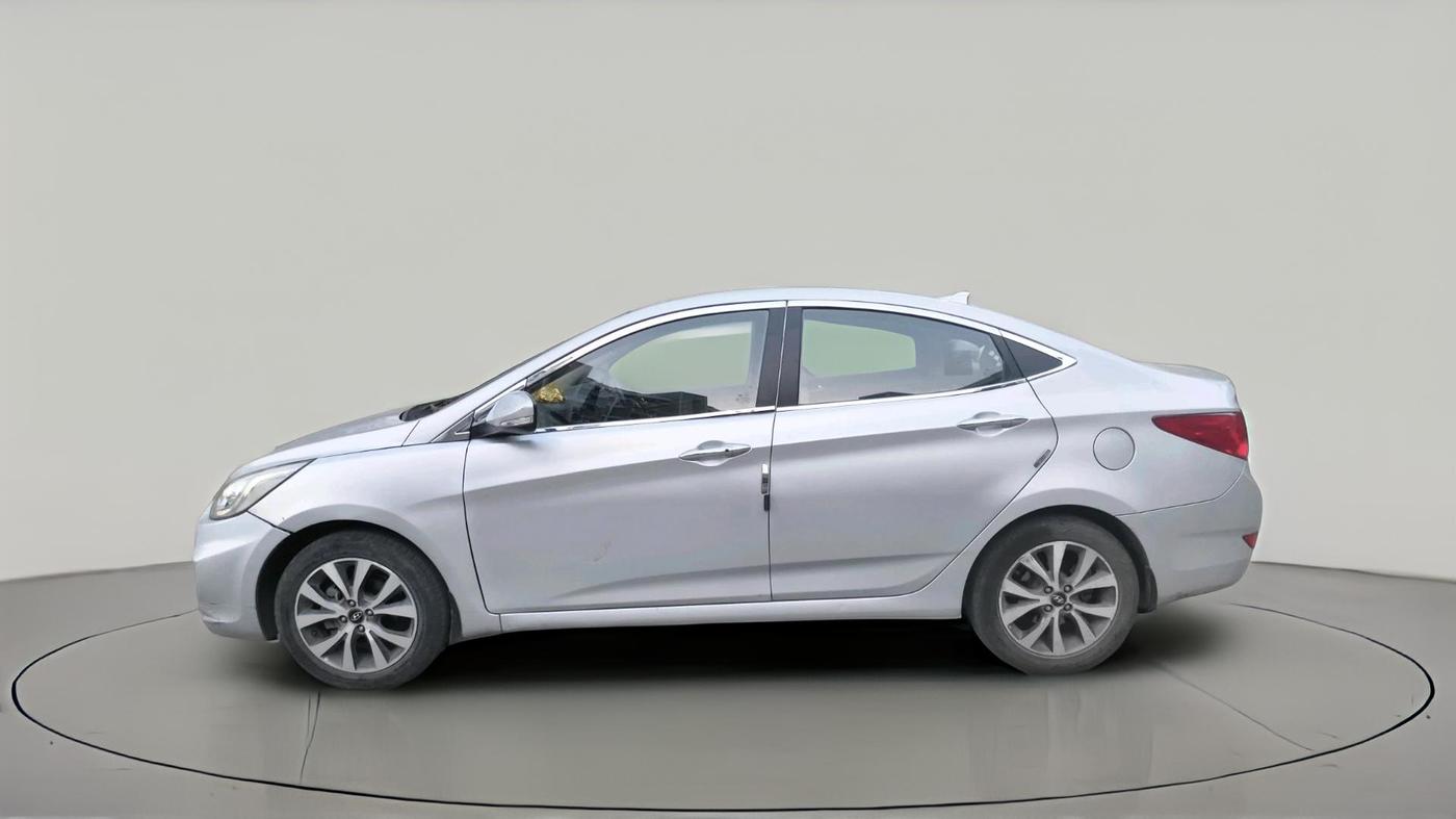 2013 Hyundai Verna FLUIDIC 1.6 VTVT SX, Petrol, Manual, 91,777 km, exterior