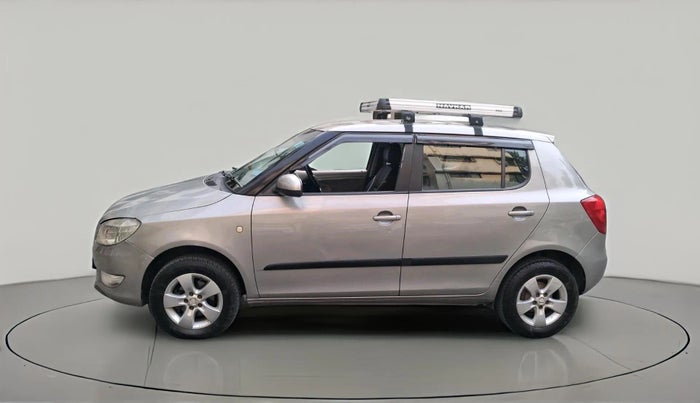 2011 Skoda Fabia CLASSIC 1.2 MPI, Petrol, Manual, 1,18,975 km, exterior