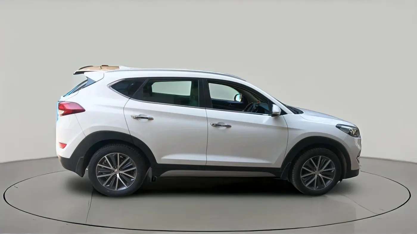 2017 Hyundai Tucson GLS 2WD AT DIESEL, Diesel, Automatic, 1,36,431 km, exterior
