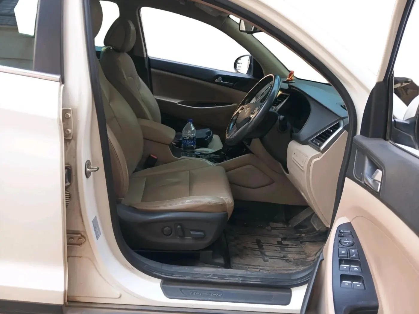 2017 Hyundai Tucson GLS 2WD AT DIESEL, Diesel, Automatic, 1,36,431 km, interior