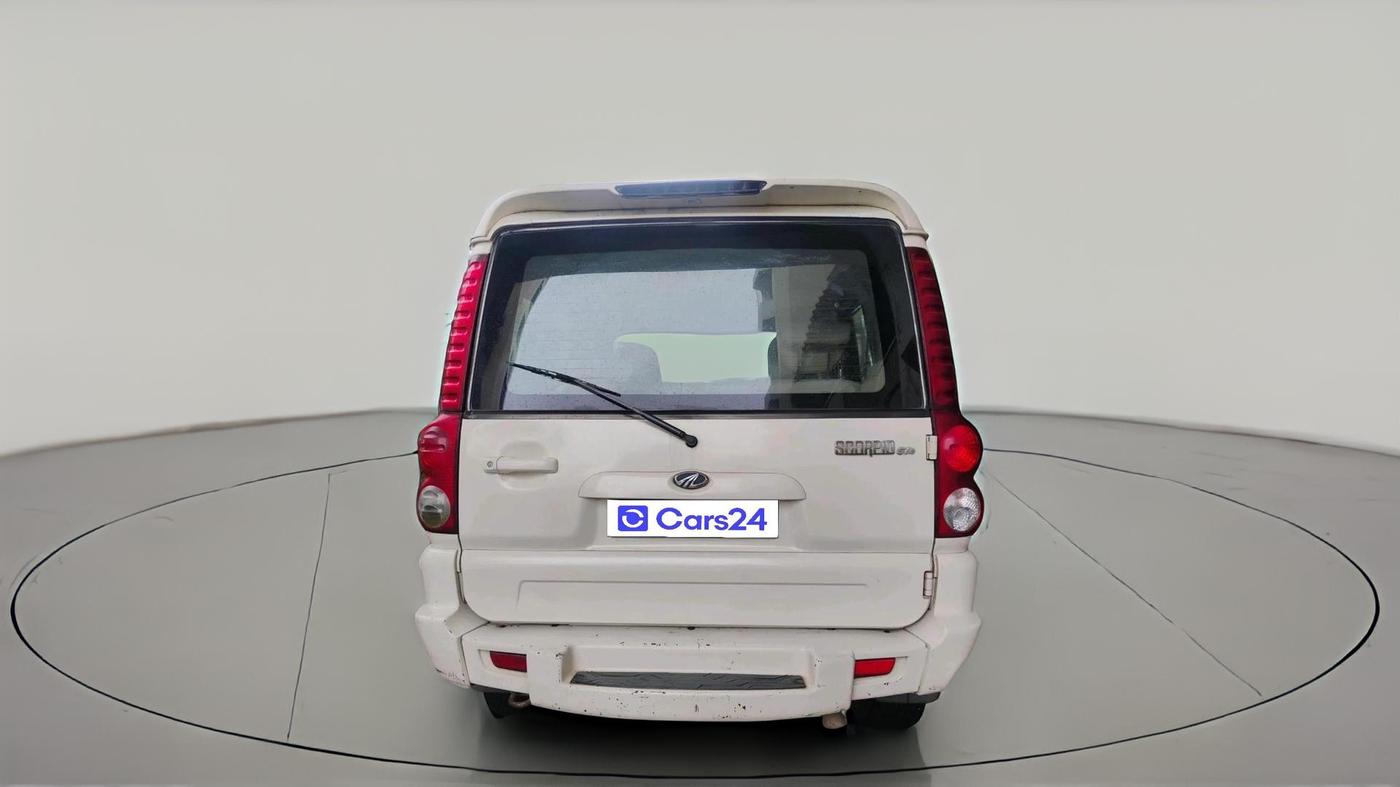 2011 Mahindra Scorpio SLE BS-III, Diesel, Manual, 1,87,947 km, exterior