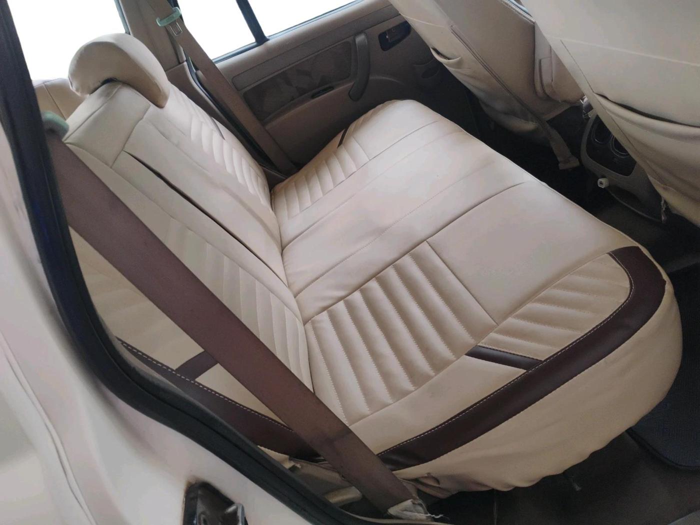 2011 Mahindra Scorpio SLE BS-III, Diesel, Manual, 1,87,947 km, interior