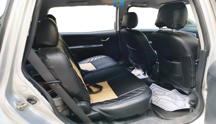 2016 Honda BR-V 1.5L I-VTEC V, Petrol, Manual, 1,20,307 km, interior