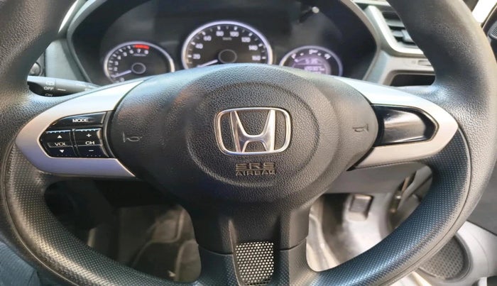 2016 Honda BR-V 1.5L I-VTEC V, Petrol, Manual, 1,20,307 km, interior