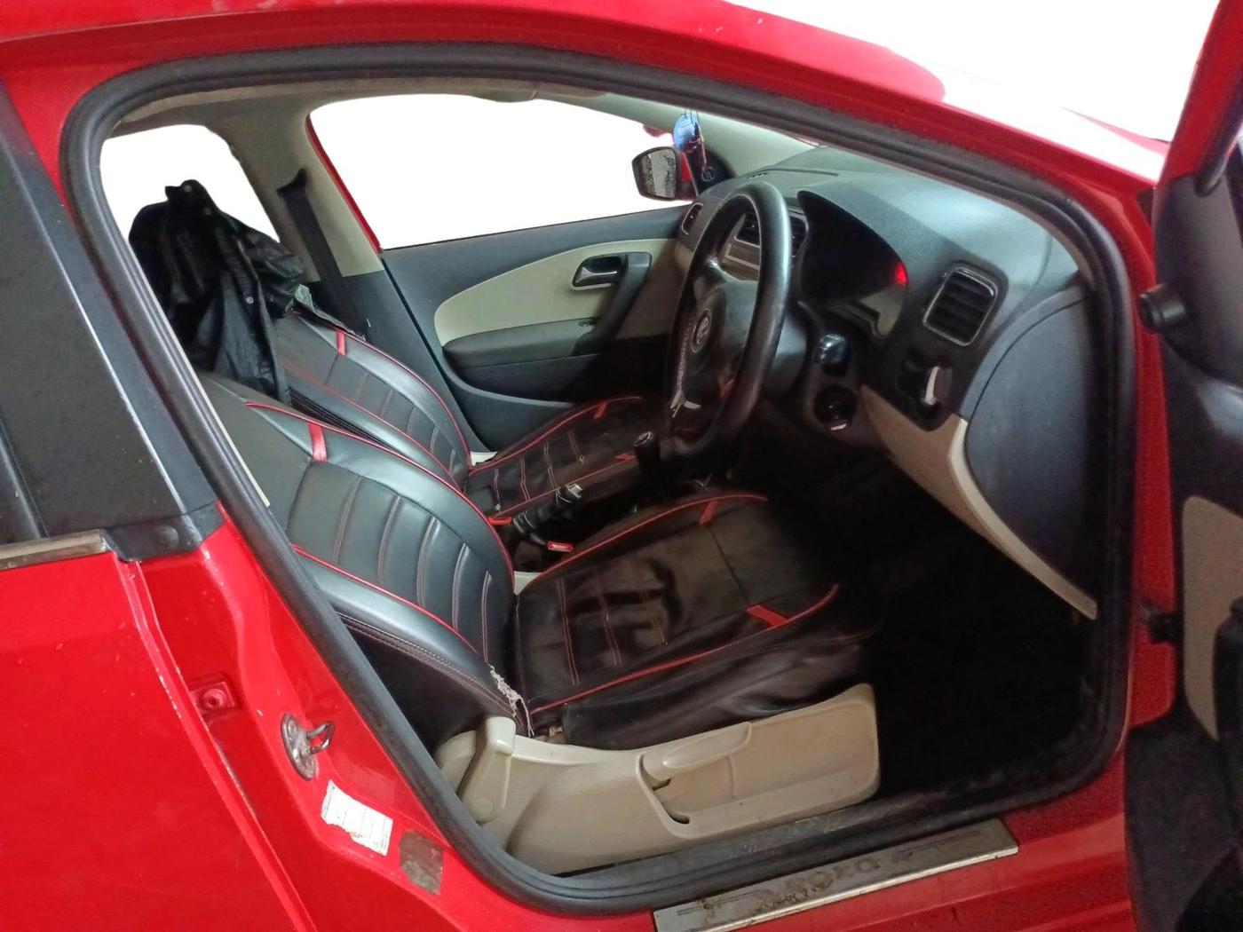 2012 Volkswagen Polo HIGHLINE DIESEL, Diesel, Manual, 1,59,971 km, interior