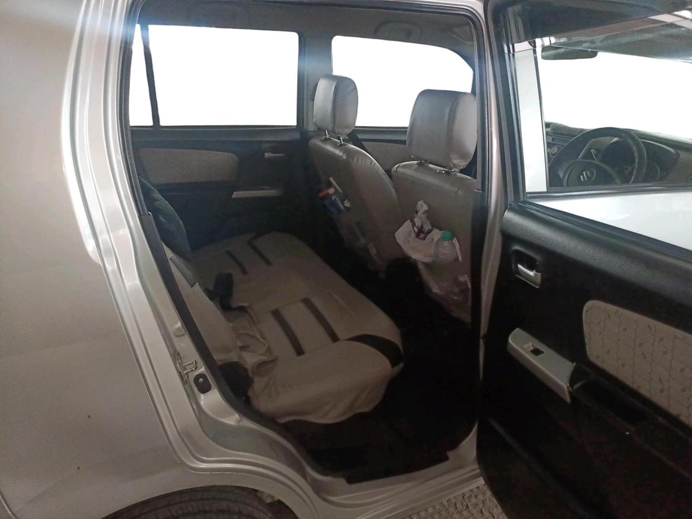 2013 Maruti Wagon R 1.0 VXI, Petrol, Manual, 74,408 km, interior