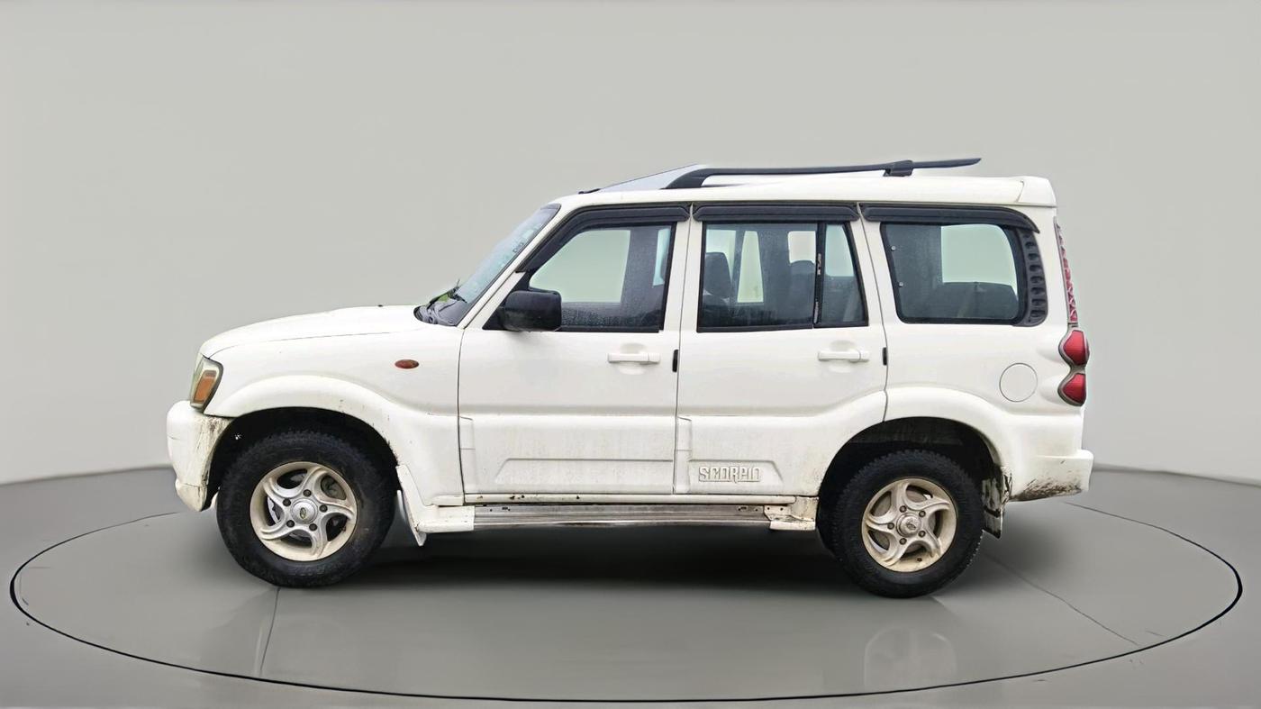 2011 Mahindra Scorpio VLX 2WD BS-III, Diesel, Manual, 1,62,910 km, exterior