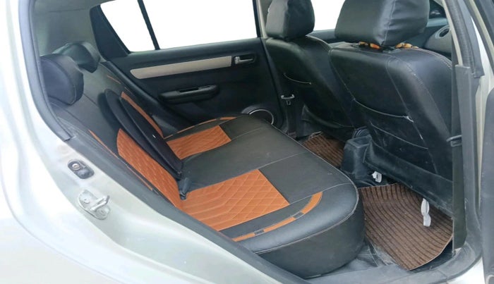 2010 Maruti Swift VXI, Petrol, Manual, 1,30,063 km, interior