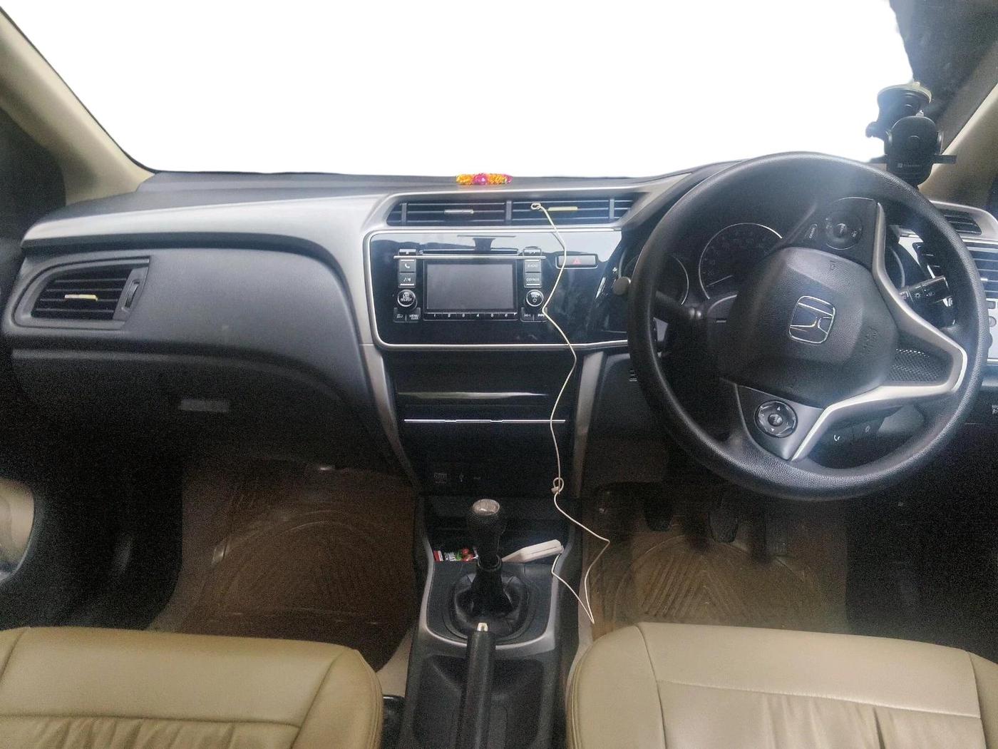 2016 Honda City 1.5L I-VTEC V MT, Petrol, Manual, 74,886 km, interior