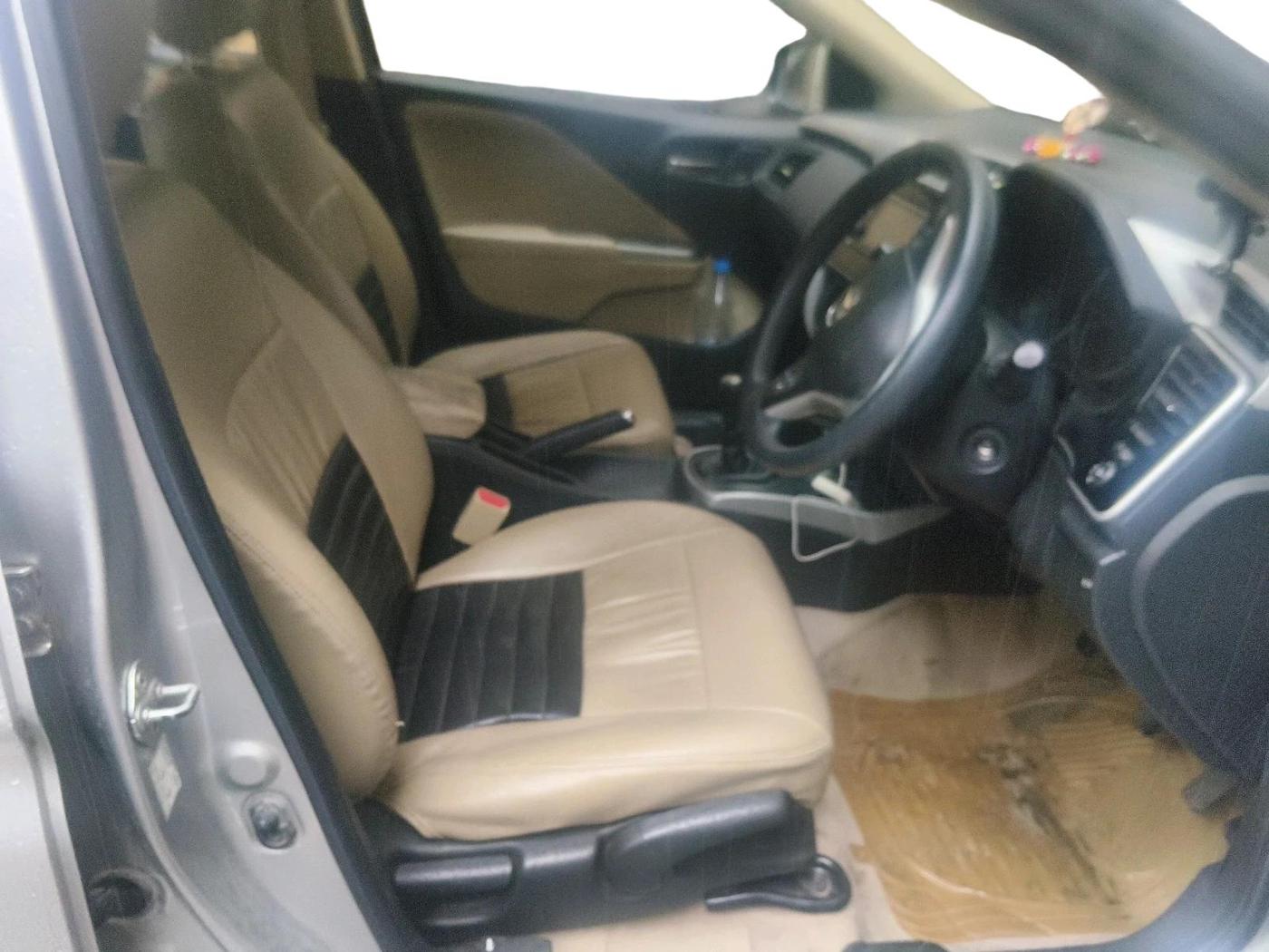 2016 Honda City 1.5L I-VTEC V MT, Petrol, Manual, 74,886 km, interior