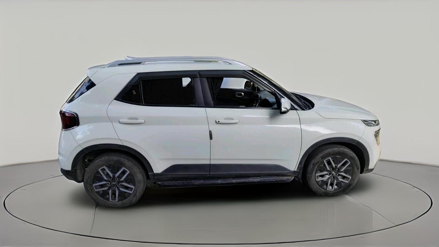 2022 Hyundai VENUE SX 1.5 CRDI, Diesel, Manual, 80,644 km, exterior