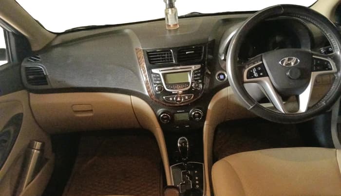 2011 Hyundai Verna FLUIDIC 1.6 VTVT SX AT, Petrol, Automatic, 46,020 km, interior