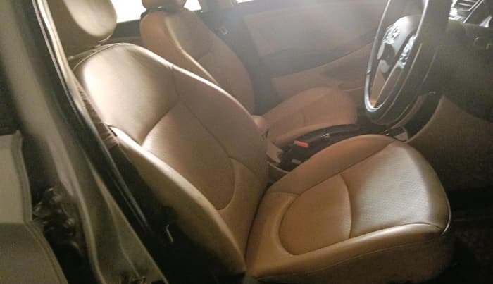2011 Hyundai Verna FLUIDIC 1.6 VTVT SX AT, Petrol, Automatic, 46,020 km, interior