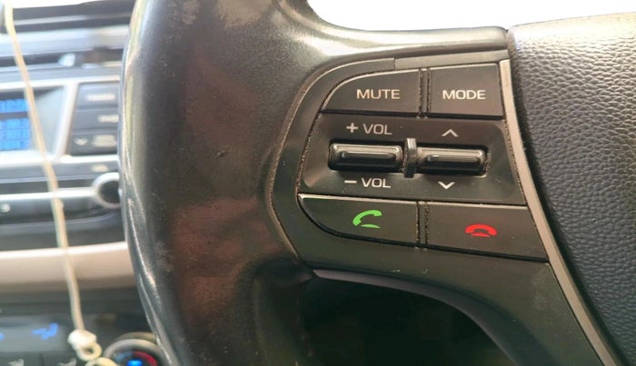 2014 Hyundai Elite i20 ASTA 1.2, Petrol, Manual, 1,42,987 km, interior