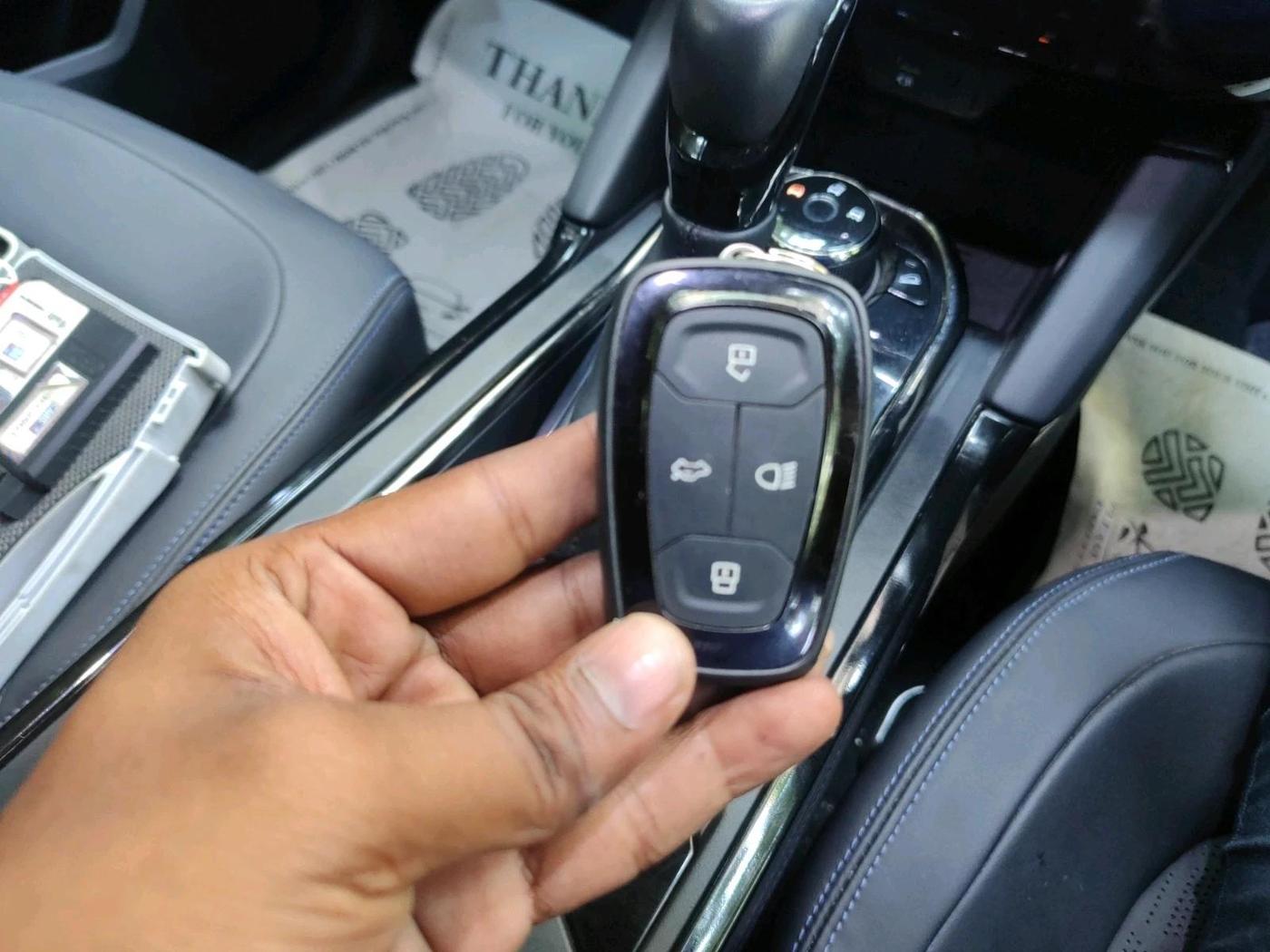 2023 Tata Harrier XZA PLUS O DARK EDITION, Diesel, Automatic, 10,161 km, interior