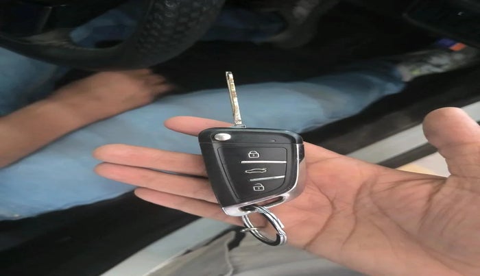 2019 Maruti Vitara Brezza LDI, Diesel, Manual, 67,122 km, interior