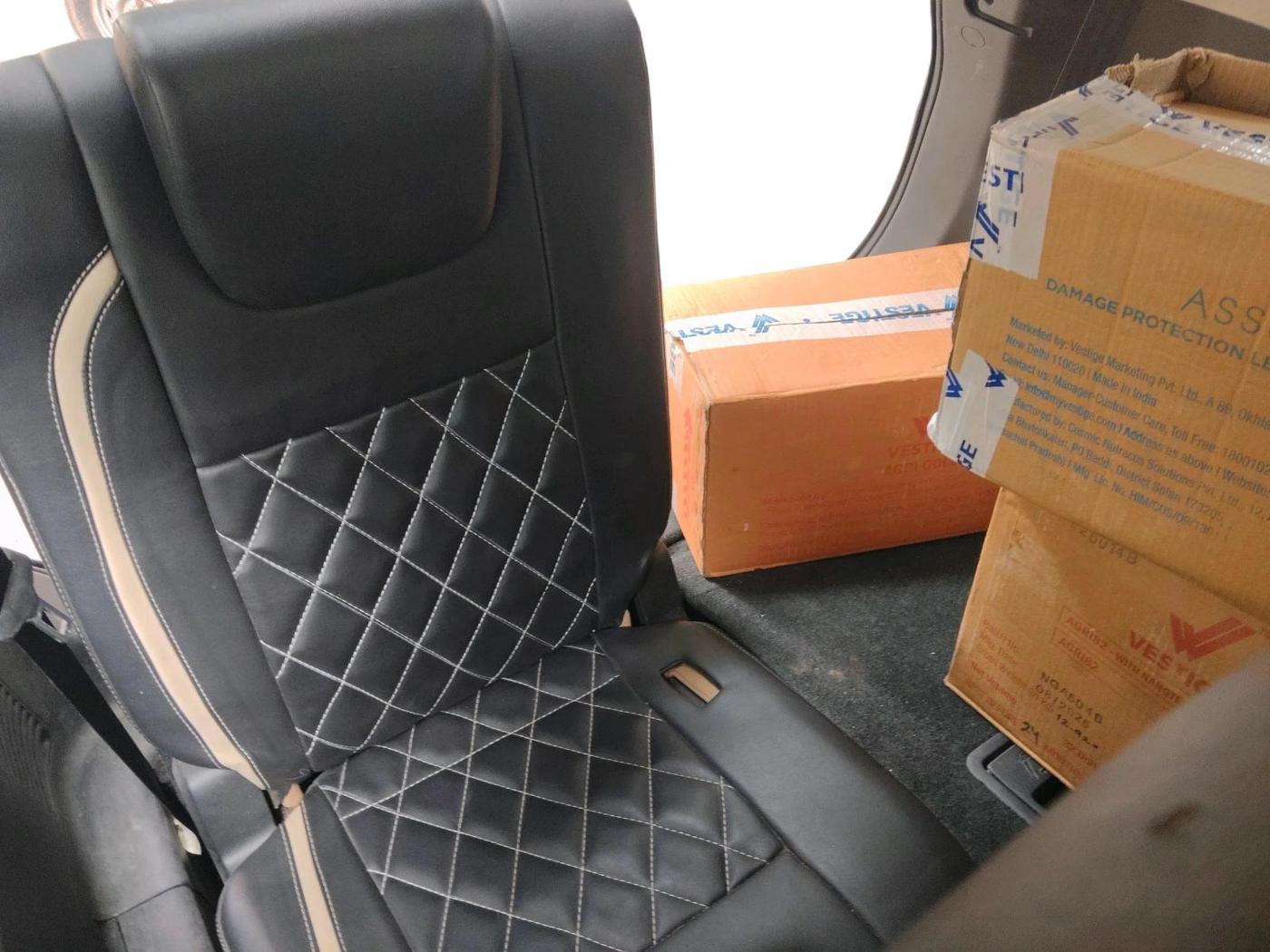 2018 Mahindra XUV500 W9, Diesel, Manual, 88,262 km, interior