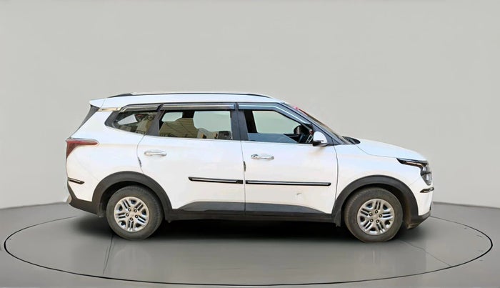 2023 KIA CARENS PRESTIGE 1.5 PETROL 7 STR, Petrol, Manual, 32,864 km, exterior