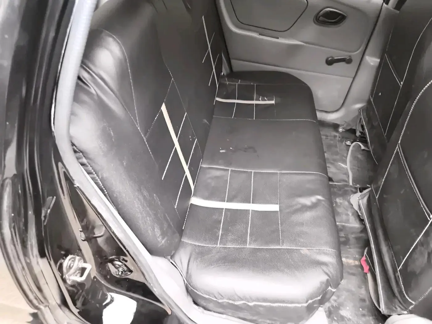 2011 Maruti Alto K10 LXI, Petrol, Manual, 40,015 km, interior